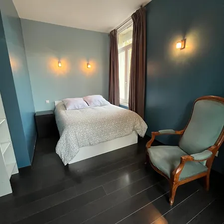 דירה Elegant Centre - Calme & Lumineux - Parking Facile - A Pied אראס